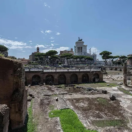 Fram Fori Imperiali Rome